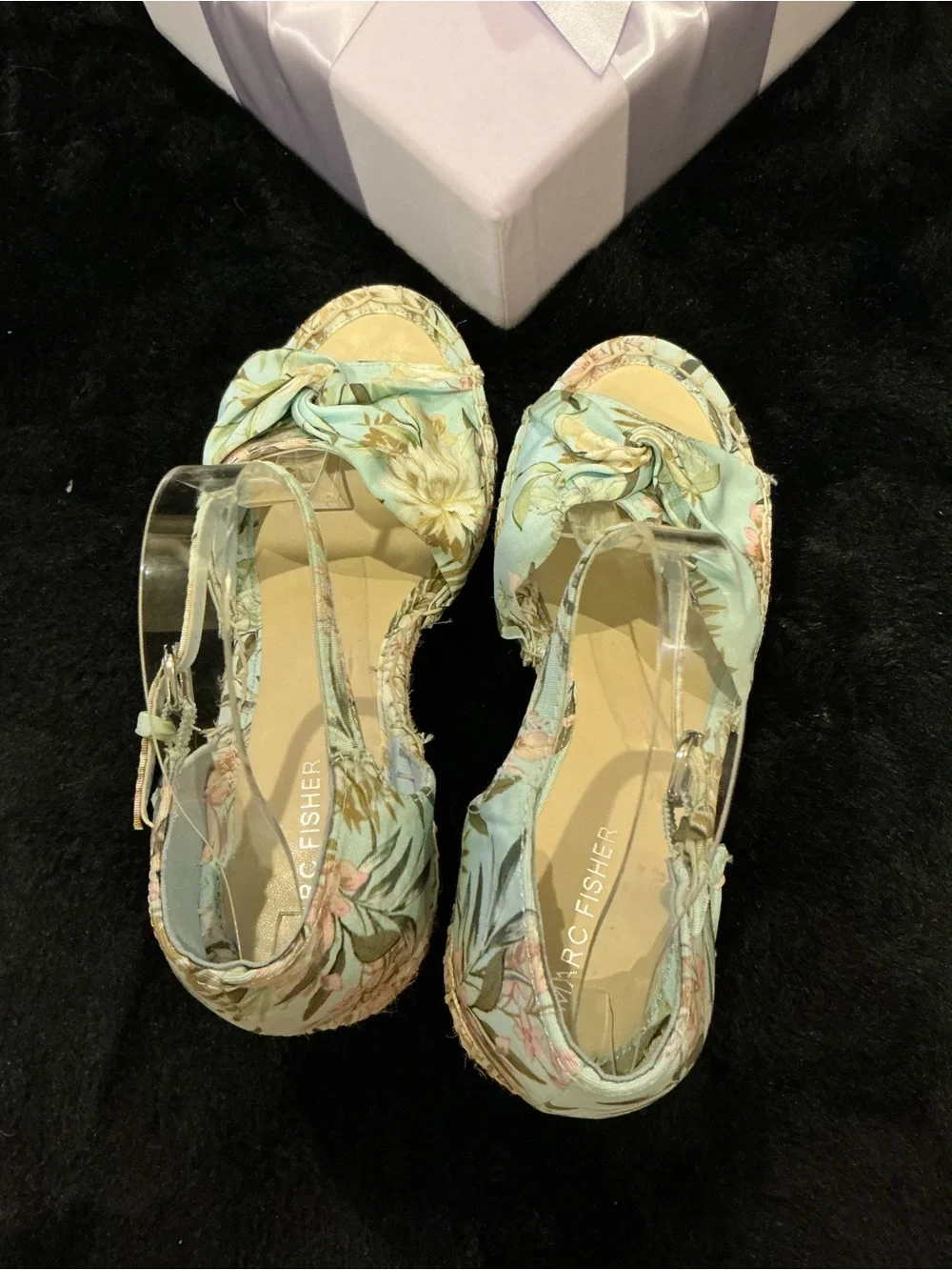 Marc Fisher Floral Light Blue Espadrille Wedge Sandals Size 8.5